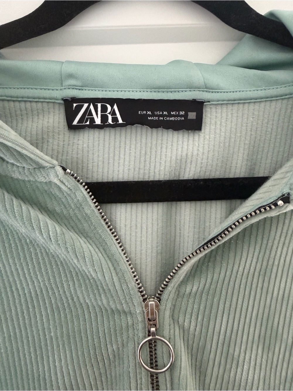 ZARA Sage Green Cropped Corduroy Hoodie - Picture 3 of 4